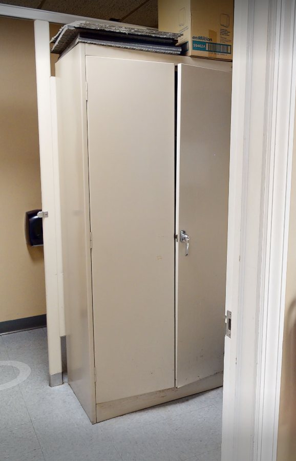 2 door steel wardrobe