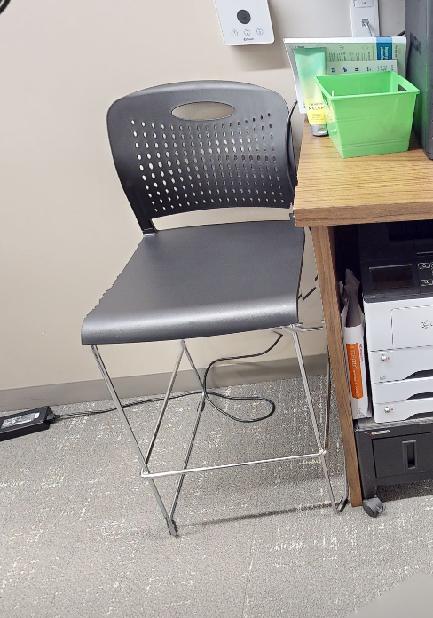 Blk barstool