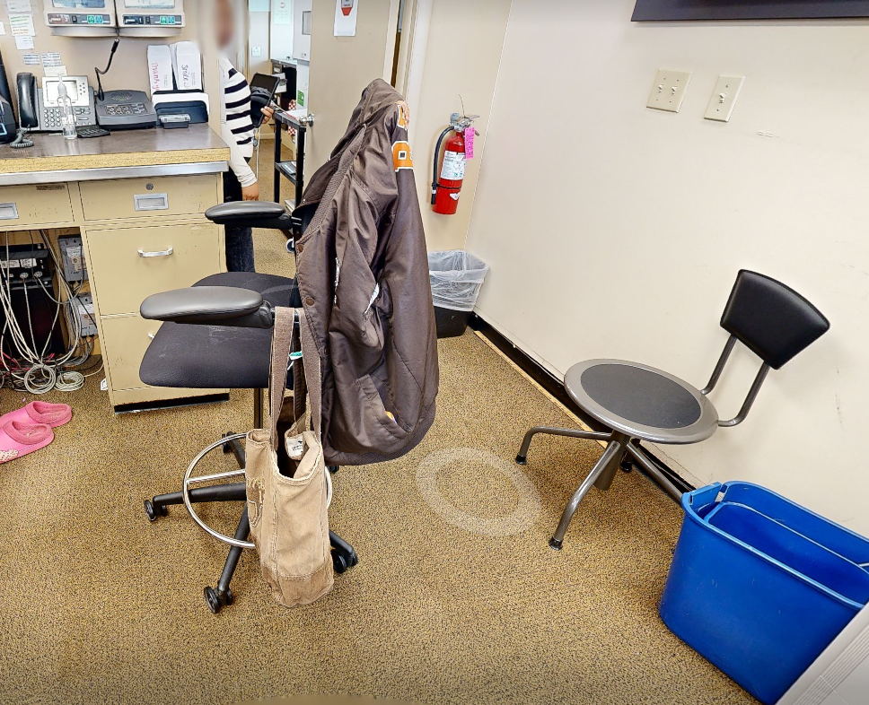 Teller task chair w/ arms