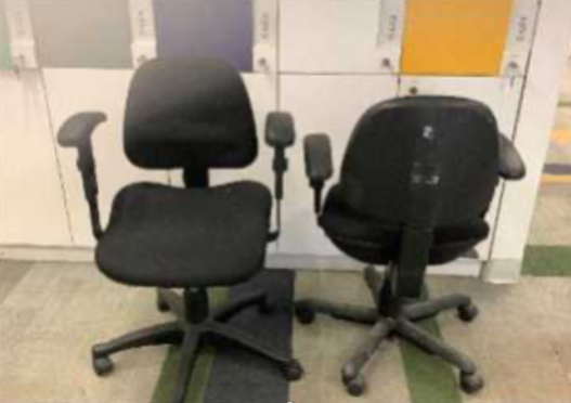 Lamex Office Chair
Black fabric backrest &amp; seatrest
Adjustable arms
5-star base on castors