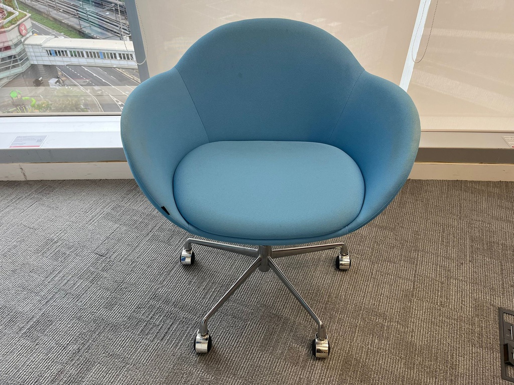 AC Forster Armchair (Mason Z500) 
Blue upholstery
5-Star chromed base on castors