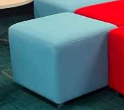Pouf
Blue fabric upholstery