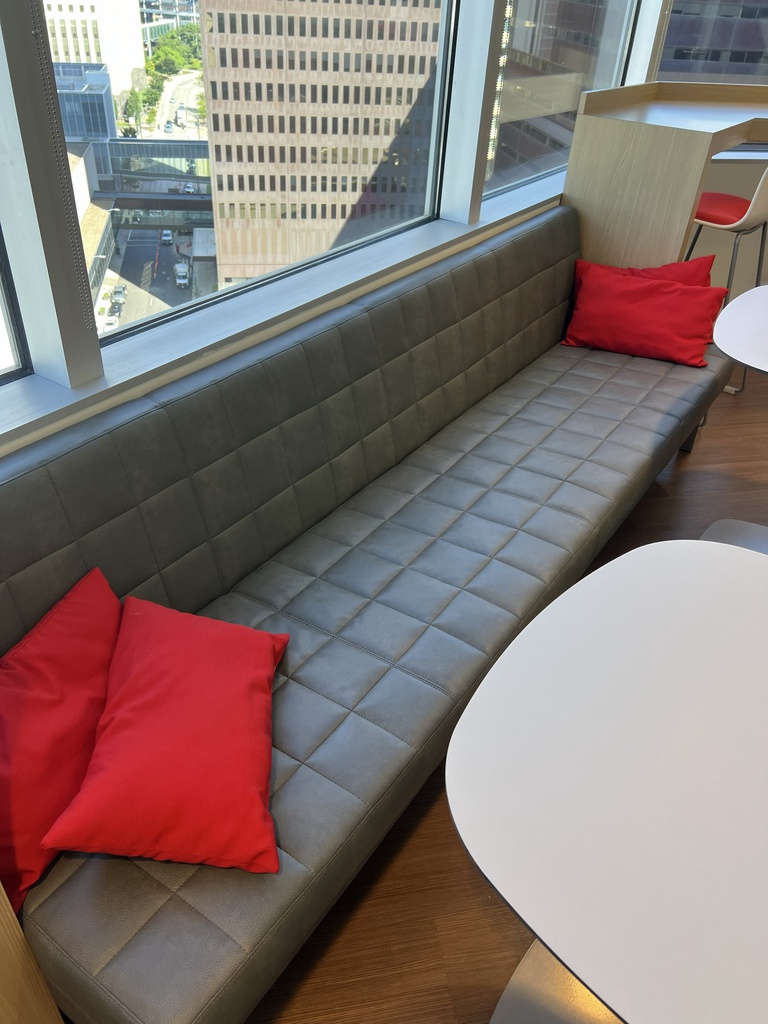 Bench &amp; Throw Pillows