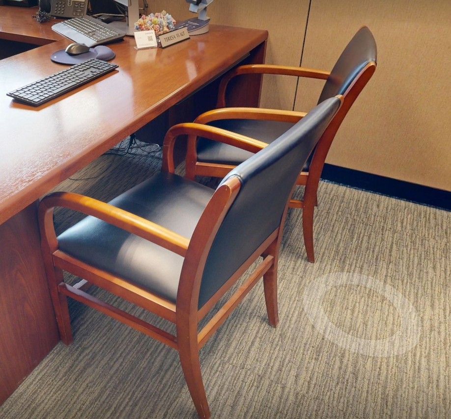 Black guest chair