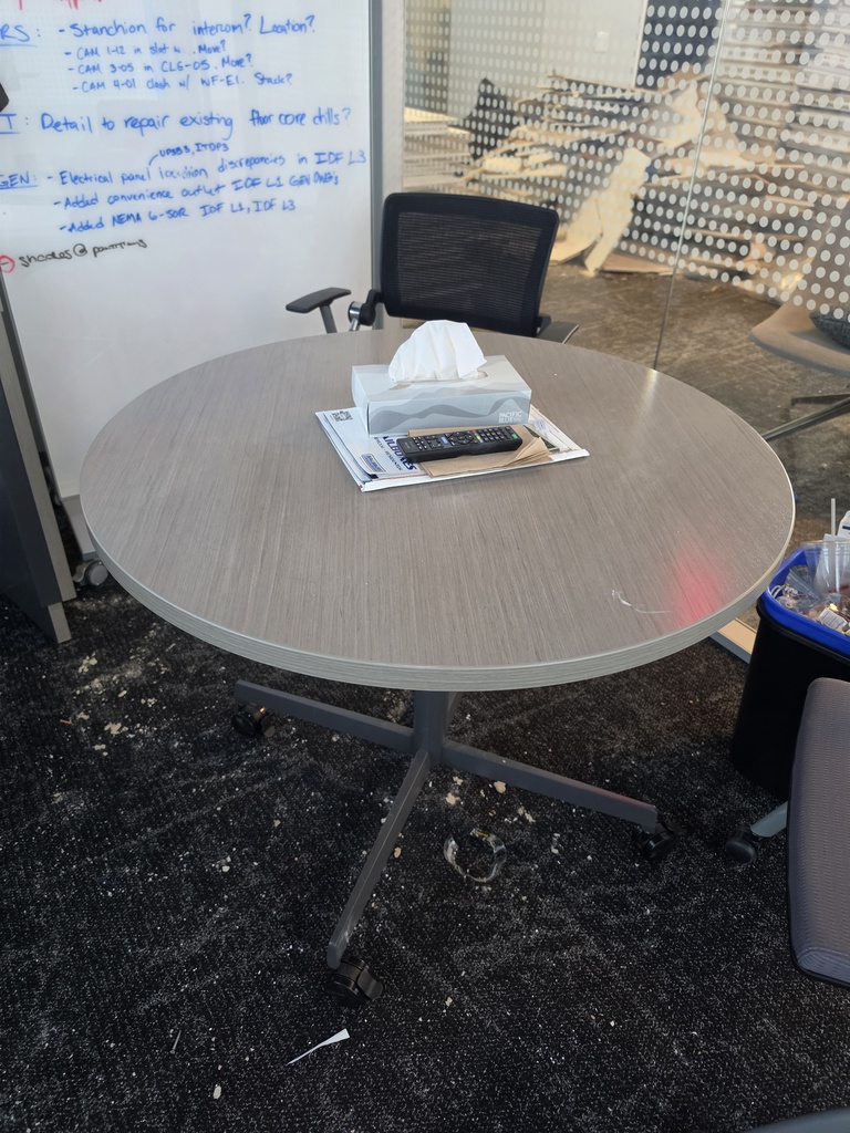 36 x 29 Round Table Rolling