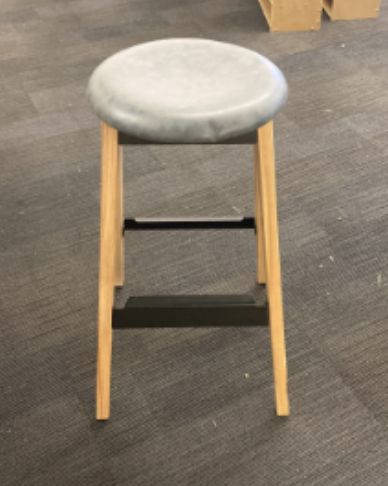 Bar height cushioned stool