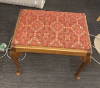 Small bench/foot ottoman