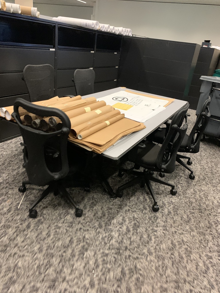 Table (various sizes)