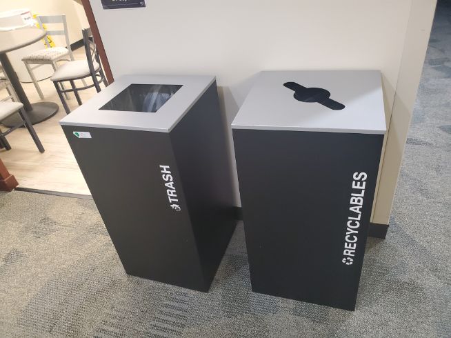 Black Trash/Recycle Bins (set)