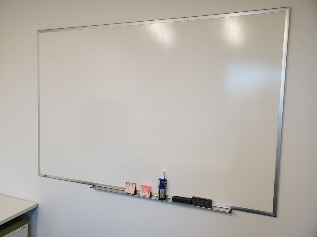 Whiteboard, 6' x 4'