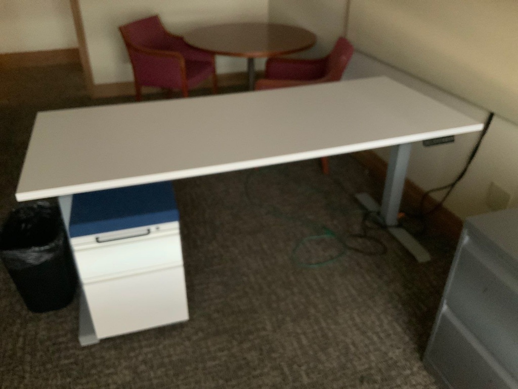 Height Adjustable Desk