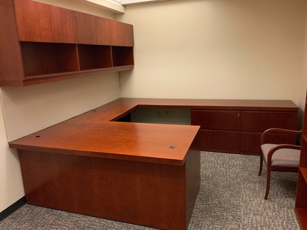 Executive "U" Group w/ Fgreestanding Wall Hutch, Tackboard, TasklightsDesk w/ Box Box File,center Drawer, Bridge, Credenza, Left Hand Walnut