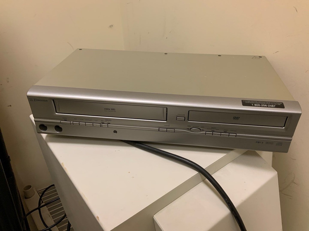 VCR / DVD Player