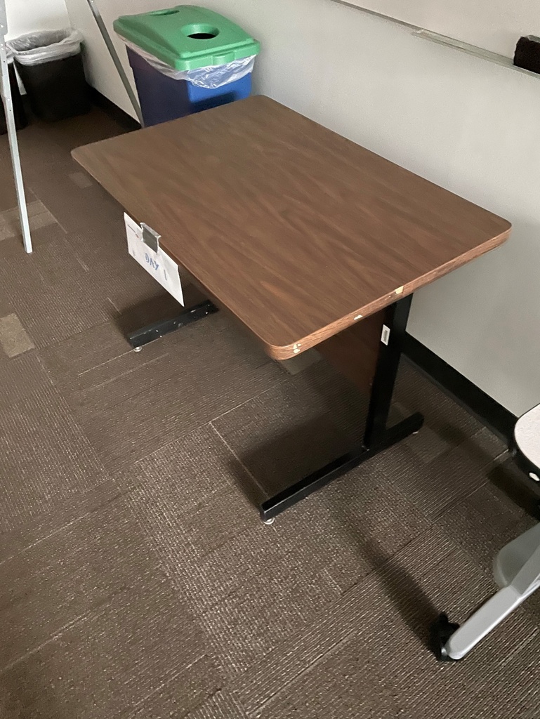 Training Table - Fixed Leg