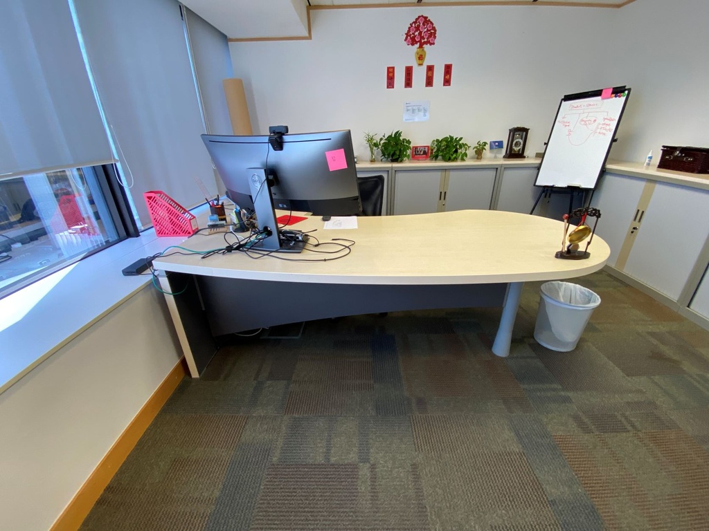 L Desk (Long)