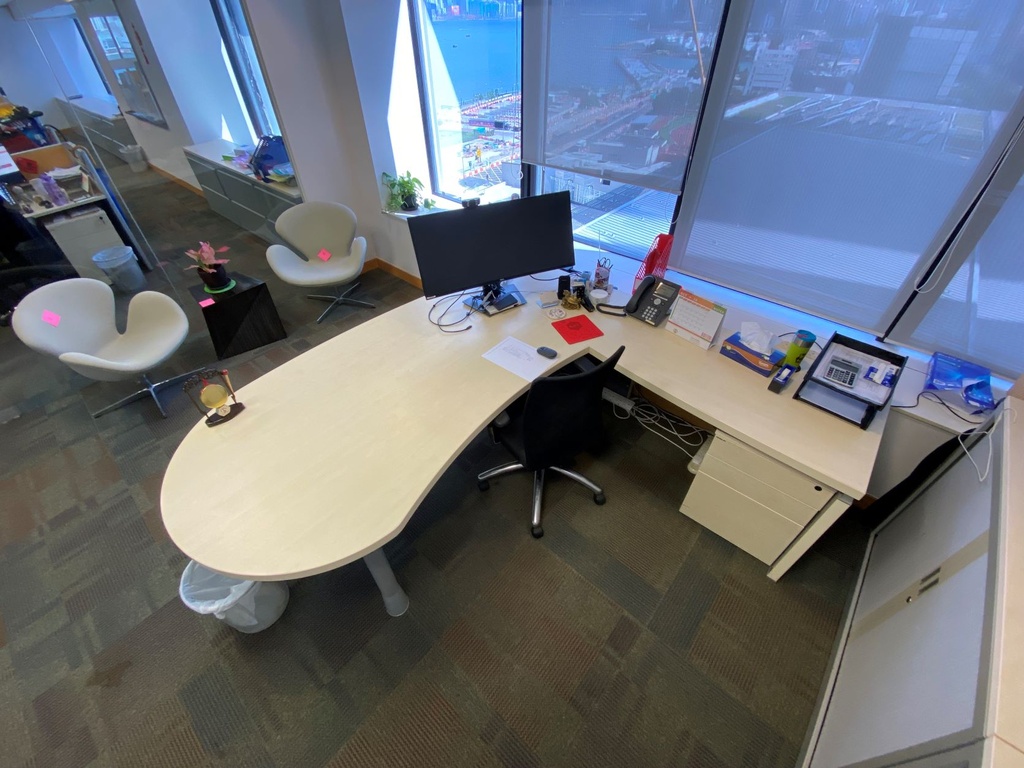 L Desk (Short)