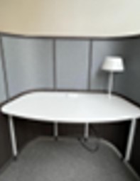 Training Table - With Privacy Screen