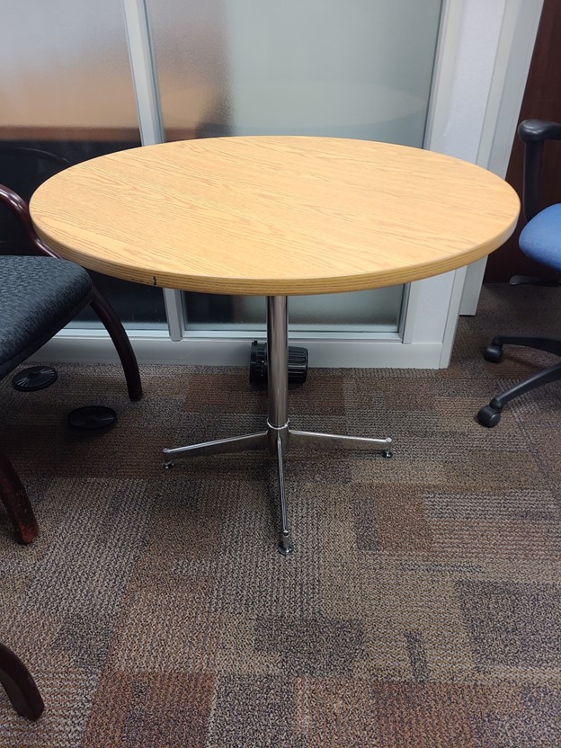 Table ronde - 3' de diamètre