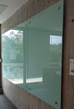 Glass whiteboard | Pizarra de vidrio