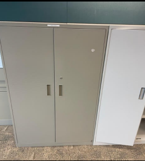 STORAGE CABINET - TALL METAL