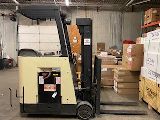 Forklift S/N 1A244883 &amp; Charger
