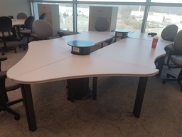 [#C5-92] Table with free standing power/data Module 12'x7'