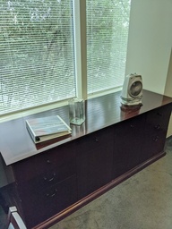 [#D5-32] Credenza (6'x2')