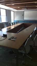 [#C6-2] V-shaped conference table, 30'