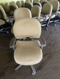 [#B13-11] Task Chair, Mustard w Light Arms