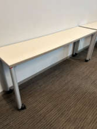 [#C11-15] White Side Table