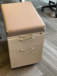 [#D16-25] Mobile Pedestal METAL W/POWEDER BLUE CUSHION TOP