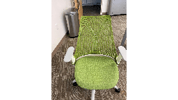 [#B13-5] Hermman Miller Green Chairs