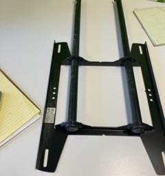 [#H10-28] Monitor/Tv Desktop Bracket