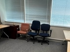 [#B4-9] Misc. Seating
