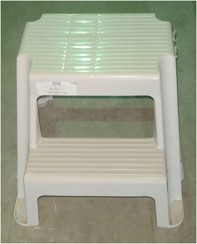 [#B11-16] STEP STOOL