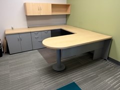 [#E7-76] U-shape Office set ups 