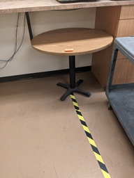 [#C5-141] round meeting table