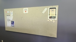 [#J4-51] Community Tack Board