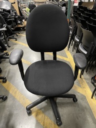 [#B13-3] Criterion Chair