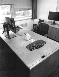 [#E4-28] Big Wood Desk