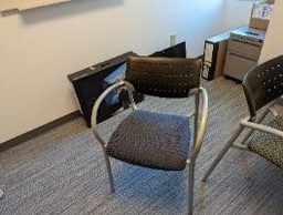 [#B8-52] Chair, Guest, Black, 22" x 18" x 30"