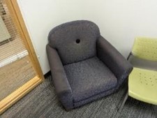 [#B12-165] Chair, Lounge, Grey, 33" x 32" x 32"