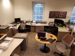 [#C9-30] Wood Round Table - 42"