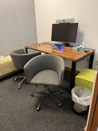 [#B12-25] Chair - grey on wheels