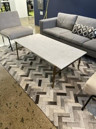[#C3-32] Coffee Table - marble/brass base (52x26x17)