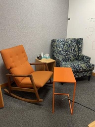 [#B12-53] Lounge Chair - green pattern