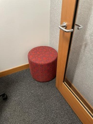 [#B11-63] Ottoman - red pattern 