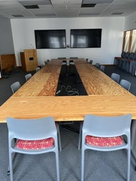 [#C6-140] Conference Table - atypical