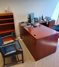 [#E6-133] Rh L-Desk 6’ X 7’