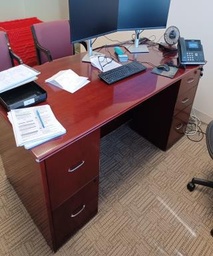 [#E4-265] Desk 6’ X 3’